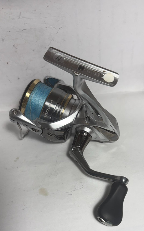 SHIMANO SEDONA 2500 HG   SPINNING REEL- VERY NICE -LIGHTLY USED !!