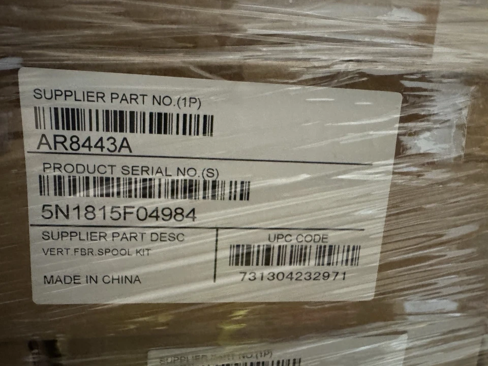 Panel de administración de cables para rack APC AR8443A negro 0U nueva caja abierta Foto 2 de 3