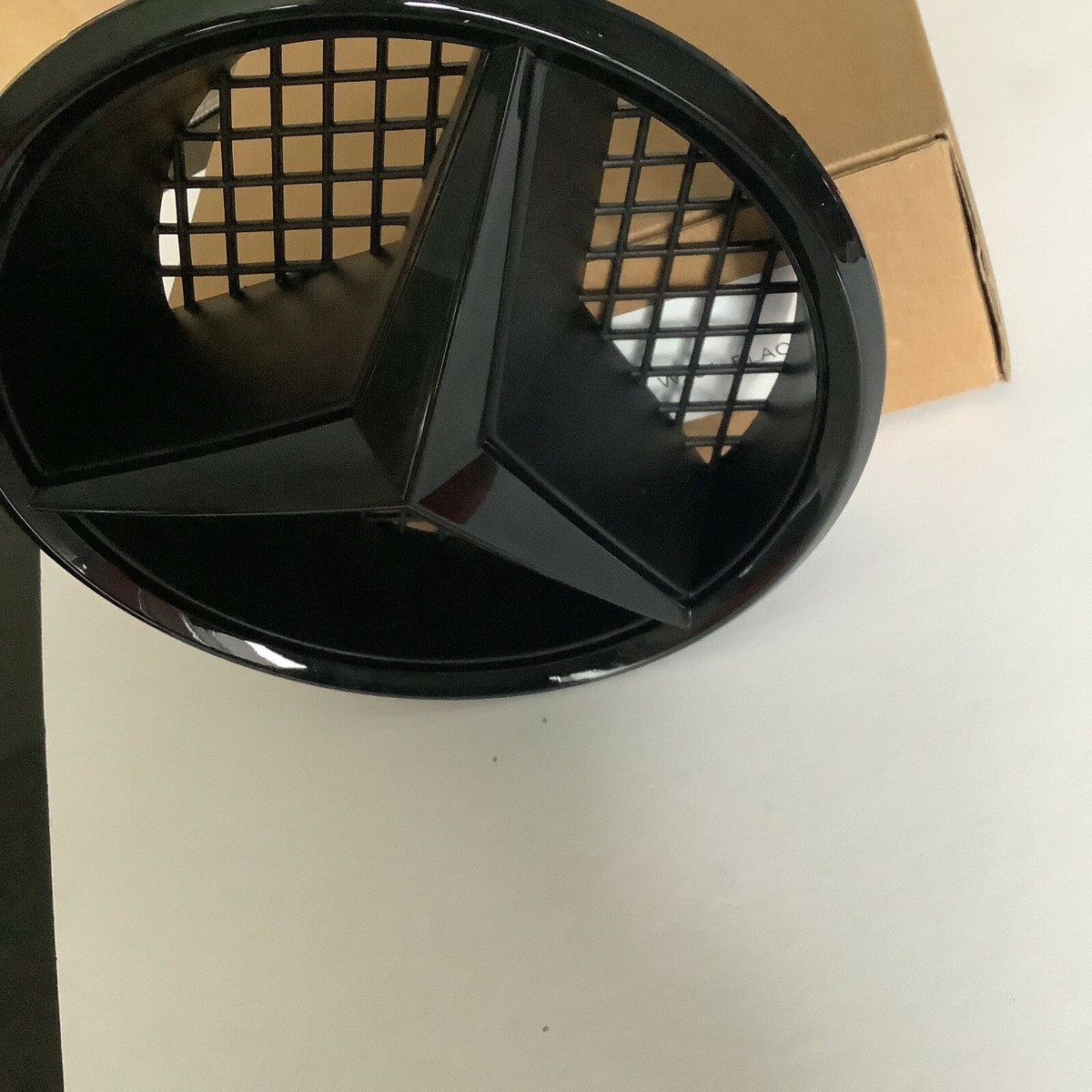 Pour Mercedes Benz W204 C180 GLK300 B160 Grille Avant Logo Led Star Badge Emblem