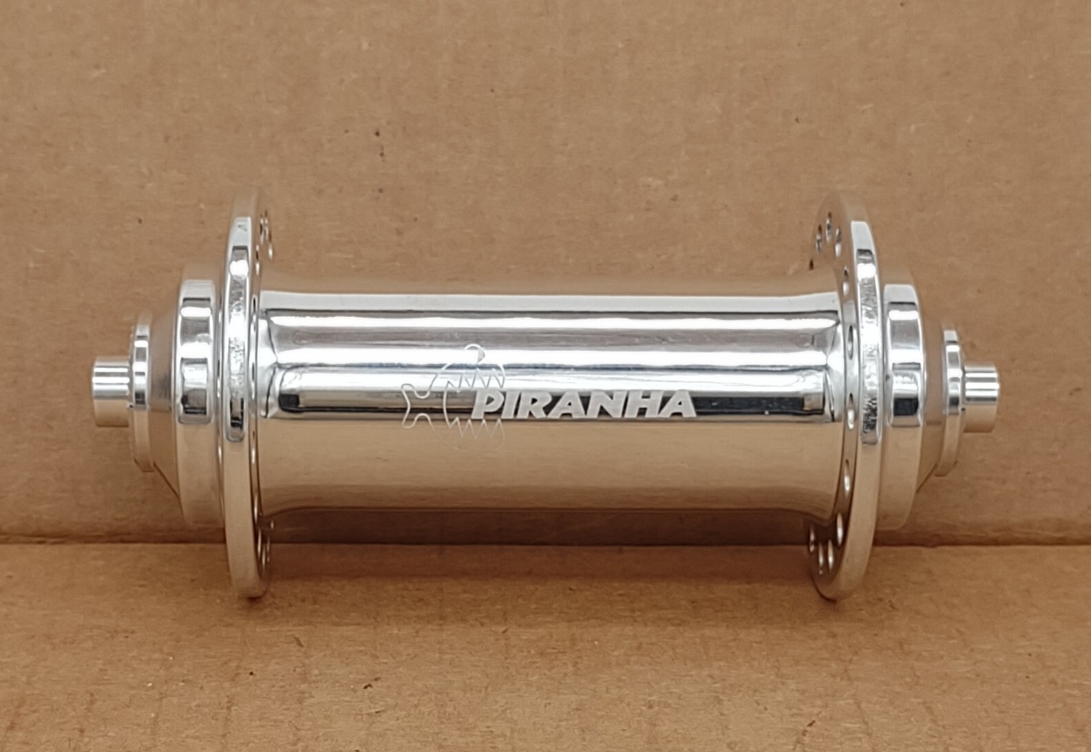 Piranha BIke Hub 32 Hole Vintage New Old Stock  