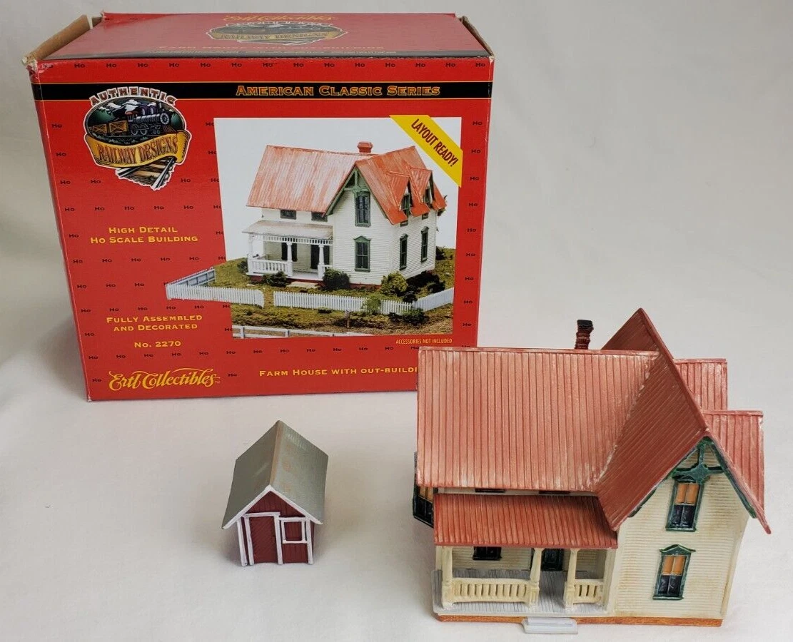 Ertl 2270 Porcelain HO Scale Authentic Railway Designs Farm House