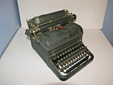 Vintage 1940s? ROYAL Typewriter MAGIC MARGIN Touch Control Serial # KMM-376230 4 thumbnail