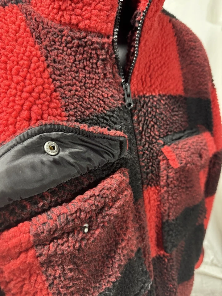 American Eagle Mens Medium Faux Red Black Plaid Coat Lined Pockets - Image 4 of 4