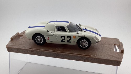 Kastenmodell Maßstab 1:43 Auto 8437 - Ferrari 250 LM - Monza 1966 - weiß #22 - Bild 2 von 5