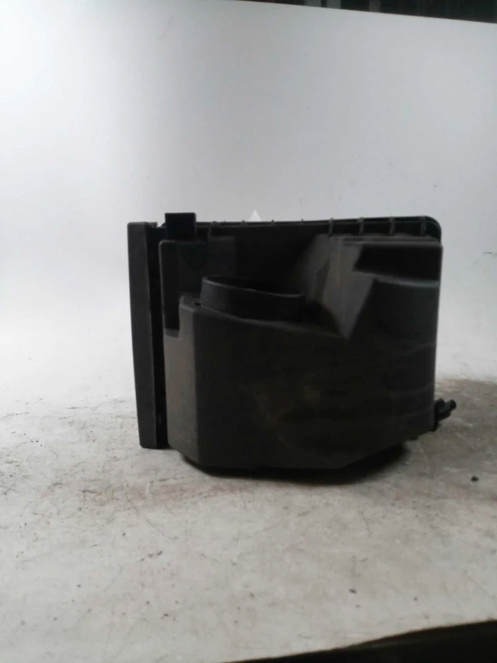 Conjunto de filtro de aire usado se adapta a: Kia Sorento 2019 grado A Foto 2 de 4