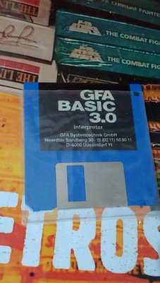 ATARI ST FGA Basic 3.0 Interpreter (Diskette) works 16-bit classic