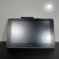 Wacom One 13.3 Creative Pen Display Graphics Drawing Tablet NO WIRES