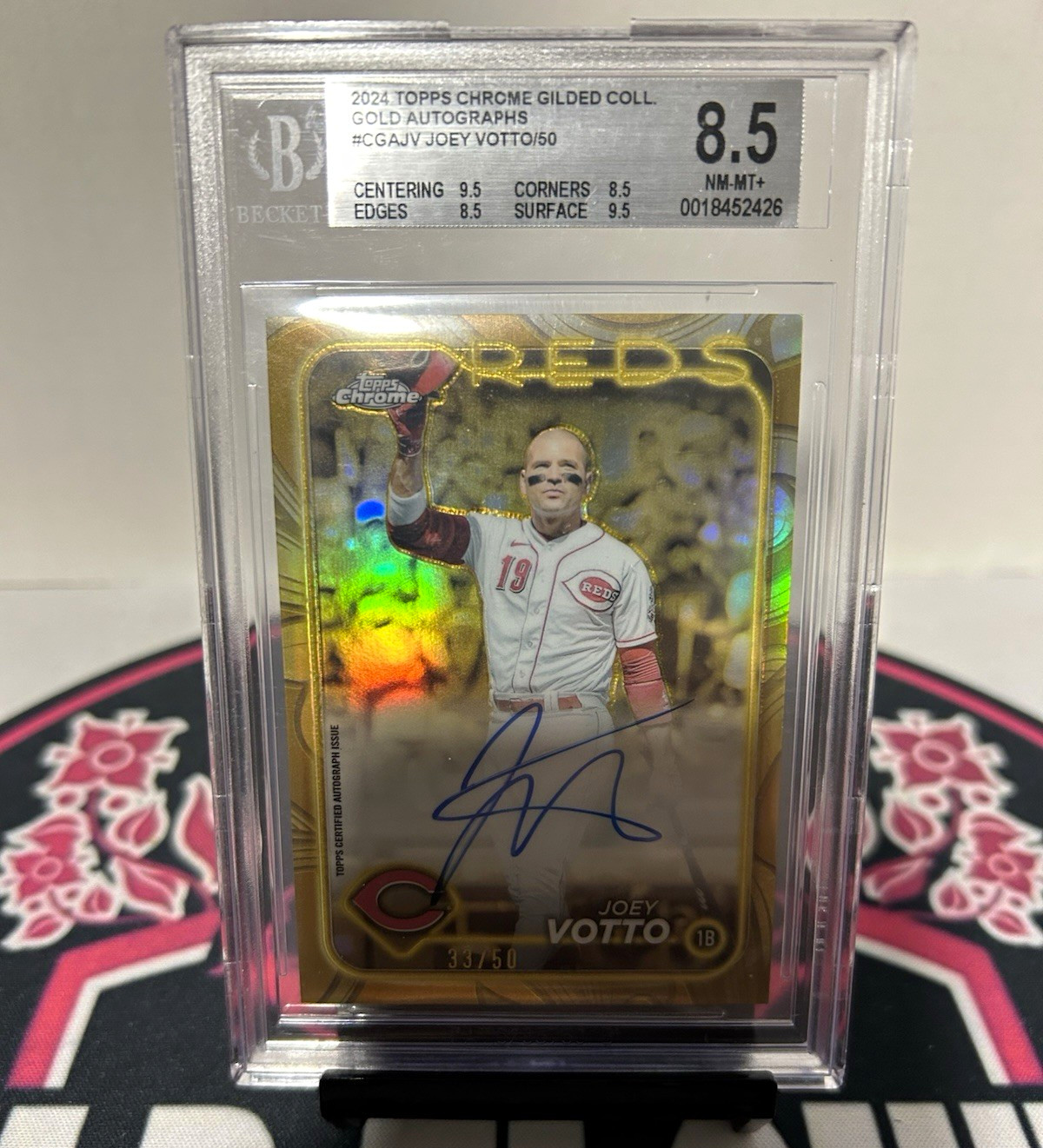 Topps 2024 Chrome Gilded Gold Autographs Joey Votto Auto CGA-JV /50 Reds view 1