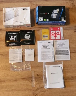 Lot de 2 Boîtes / Console DS et 2 DS / avec Notices / Nintendo - Photo 1/4