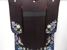 7707132: JAPANESE KIMONO / ANTIQUE FURISODE / SILK / CHIRIMEN / KINSHA / EMBROID