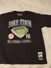 New York Yankees Stadium T-Shirt Cooperstown Collection Mitchell Ness XXL
