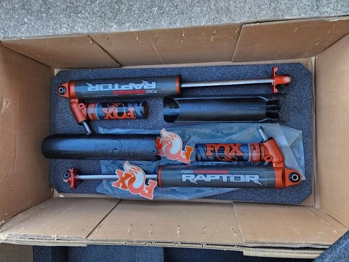 Fox Racing Live Valve Suspension Shocks 201Ford F150 Raptor