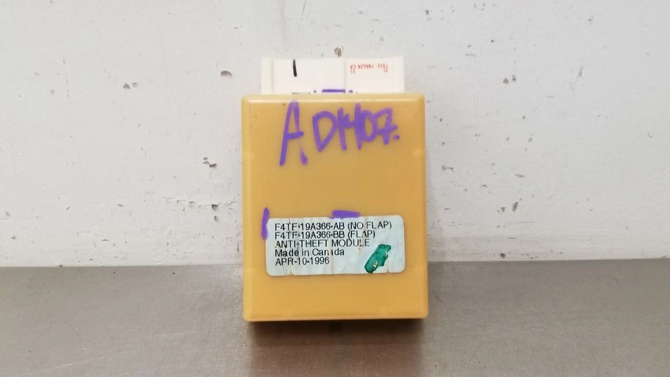 MÓDULO DE CONTROL DE ROBO DE ANIT COBRA 96 FORD MUSTANG SVT F4TF-19A366-AB Foto 2 de 4