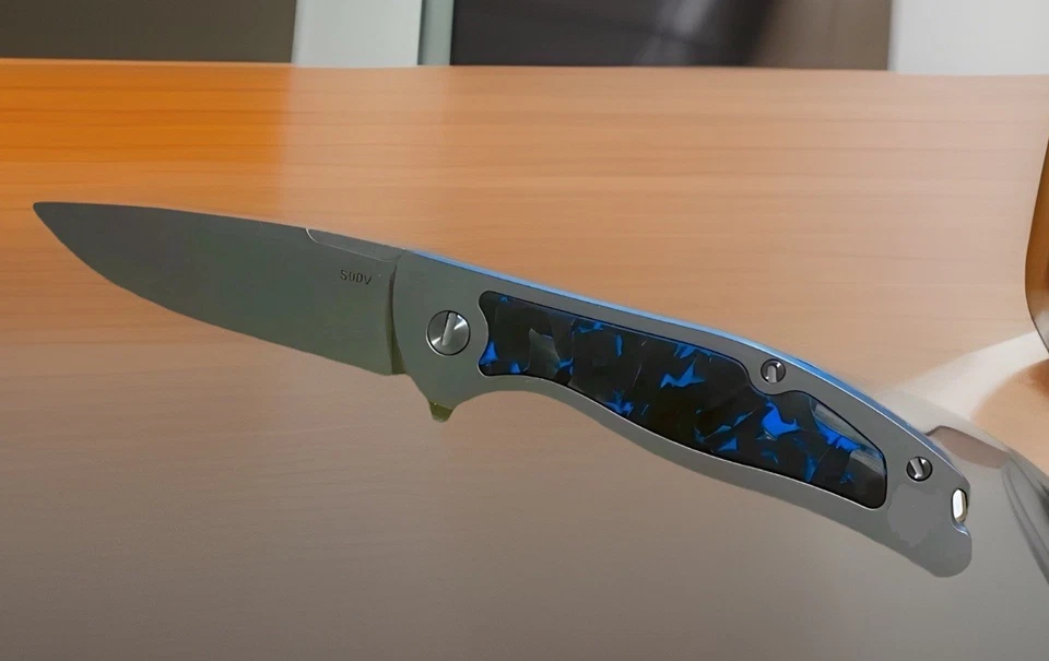 Cuchillo plegable personalizado S9OV sin marca mango de titanio con incrustación azul cuchillo EDC Foto 2 de 4