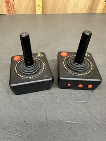 Atari FlashBack 6 Video Game System Console Wireless With 100 Built-In Games
