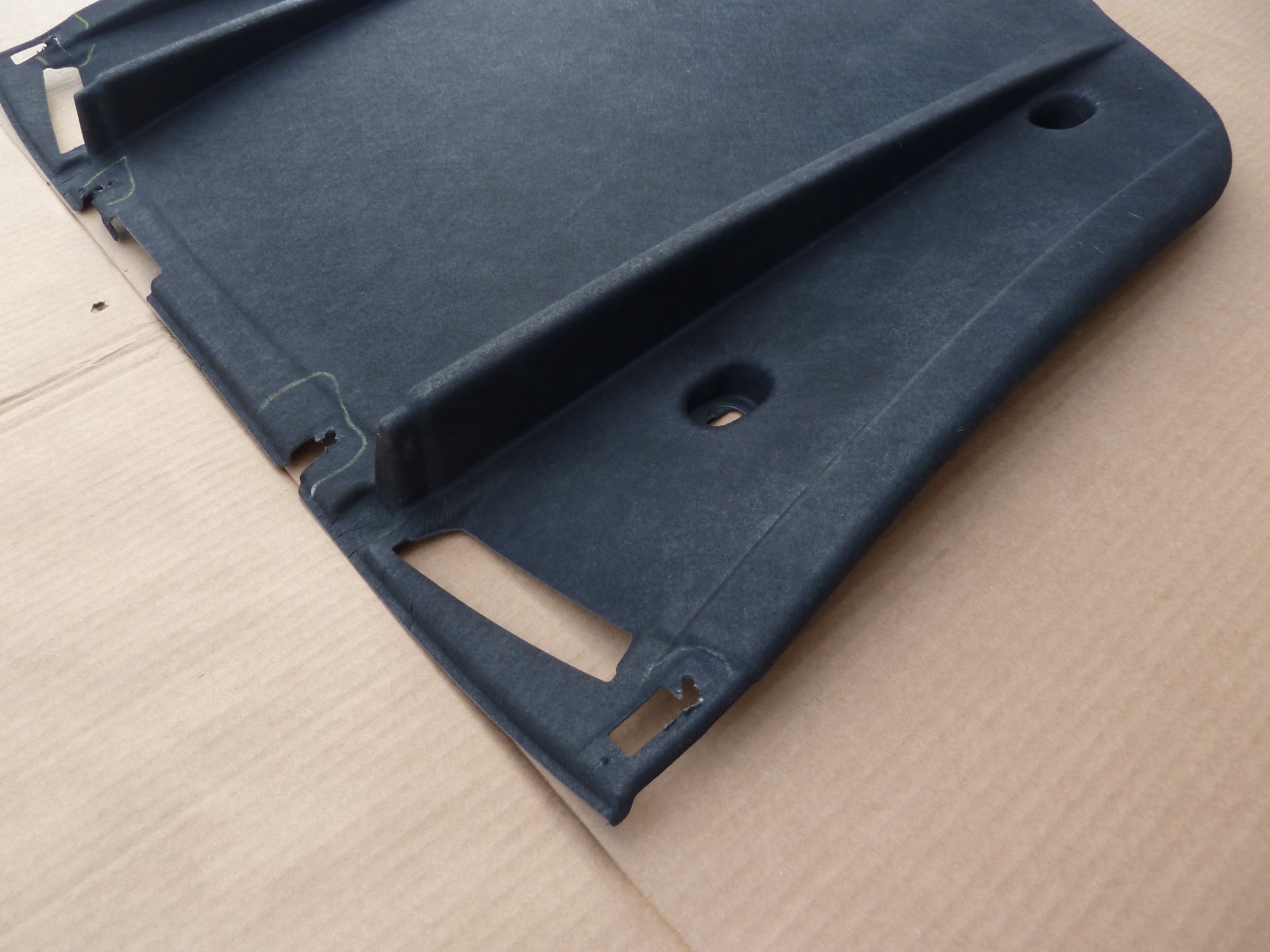 12-18 Bentley Continental GTC Convertible Rear Underbody Splash Shield Cover OEM