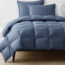 The Company Store LaCrosse Down Medium Comforter in Smoke Blue, Full Size. NWT!