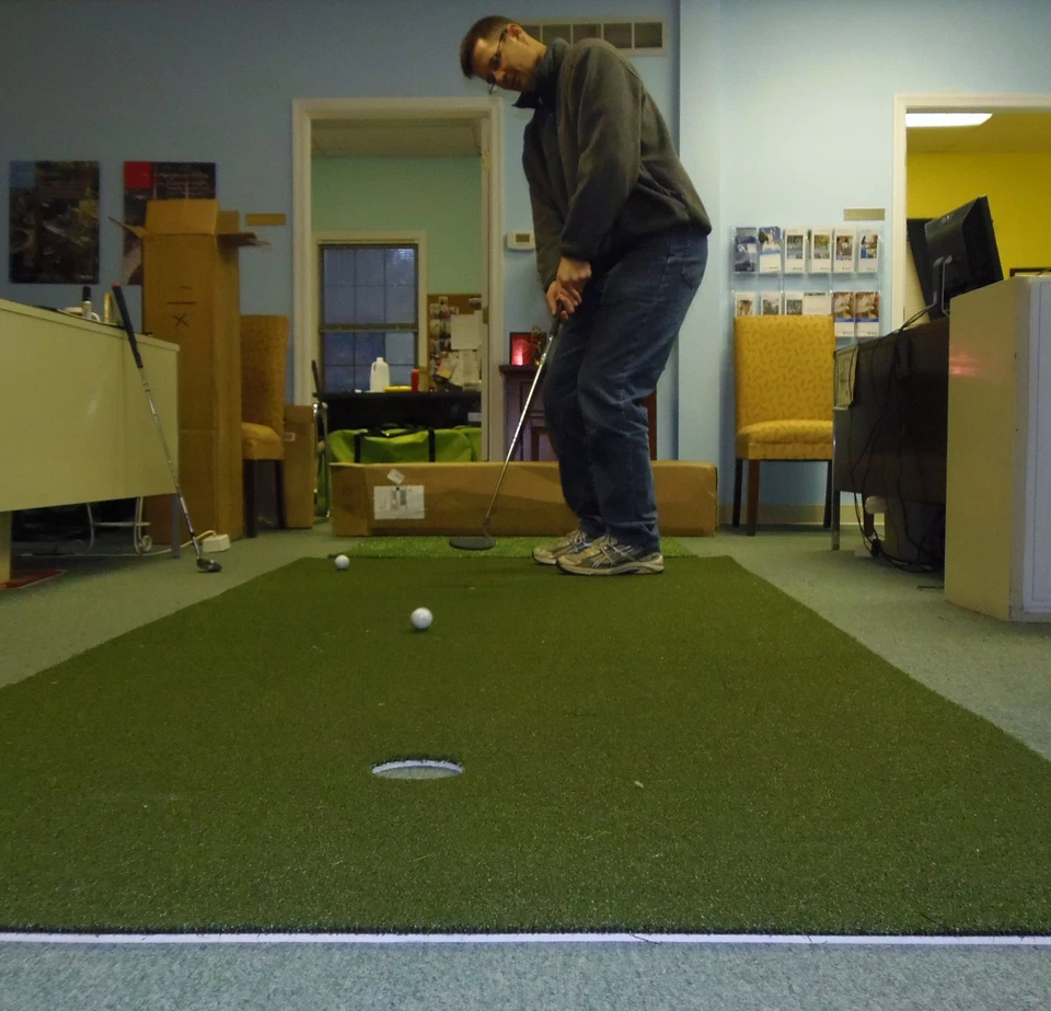 Putting Green 3x12 Golf Training Aid Golf Green Putting Turf Putting Green Mats - Image 4 of 4