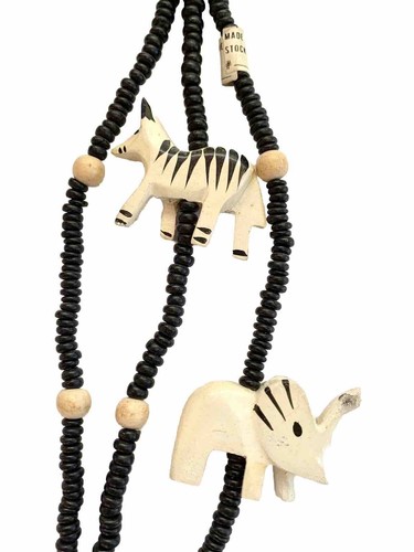 Vnt Carved Wood Safari Animals Multi Strand Beaded Black Tan 28” Original Tag - Imagen 3 de 7