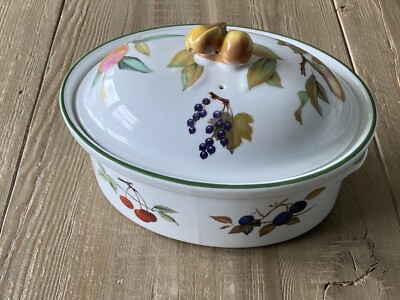 Vtg Royal Worcester Evesham Vale Oval Lidded Casserole Dish Pear Lid Handle 1986
