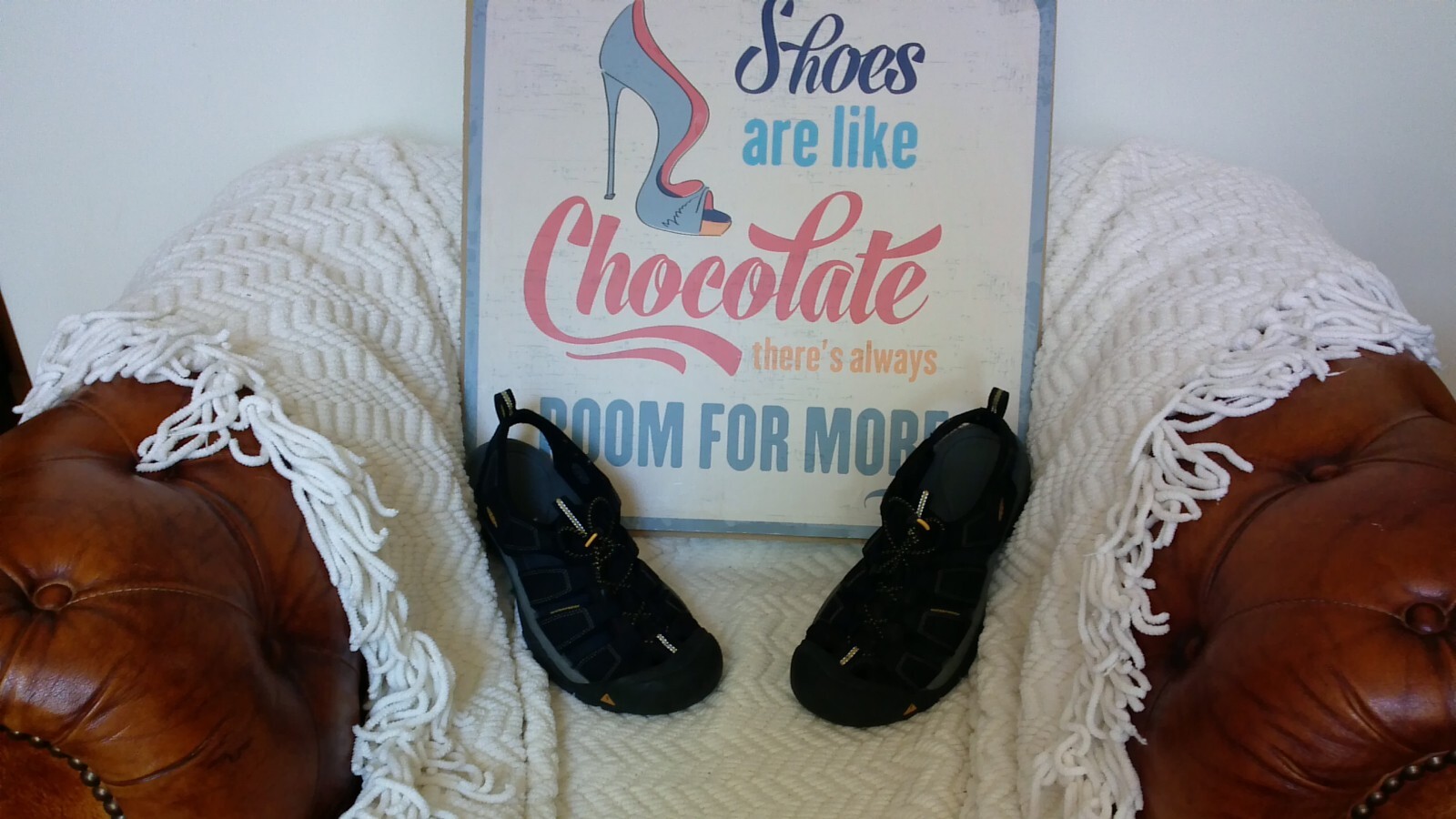 Sandali da trekking KEEN Newport H2 neri impermeabili da uomo taglia 11 44 5 BELLI