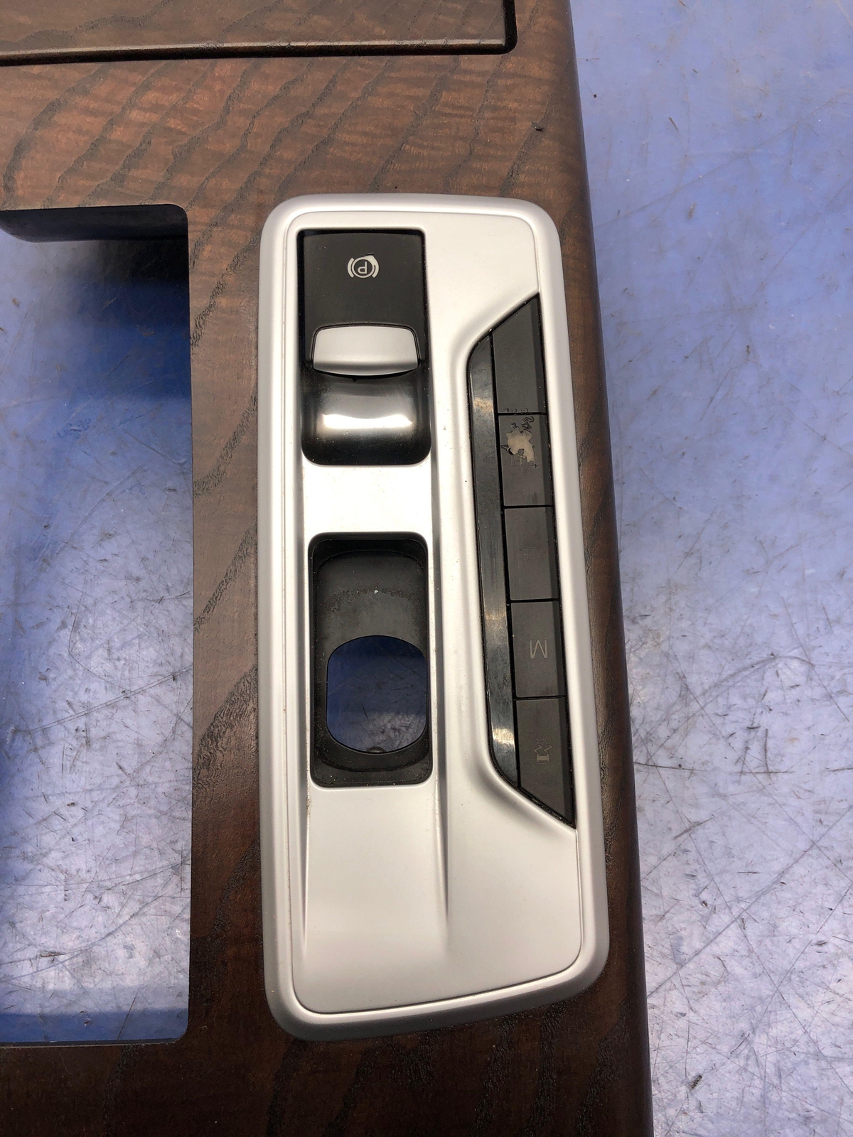 2014 - 2016 MASERATI GHIBLI M157 OEM FRONT CENTER CONSOLE SWITCH PANEL