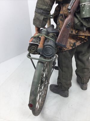 1/6 CUSTOM DRAGON GERMAN 3RD SS DIV BICYCLE MOUNTED