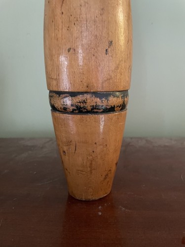 Vintage Antique Early 1900's ? Wooden Juggling Circus Exercise Clubs LARGE 18.5" - Picture 3 of 7