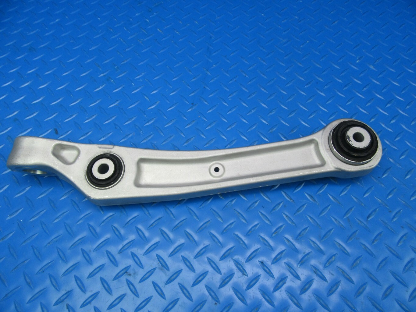 Bentley Bentayga left lower control arm + bolt joint TopEuro #9140