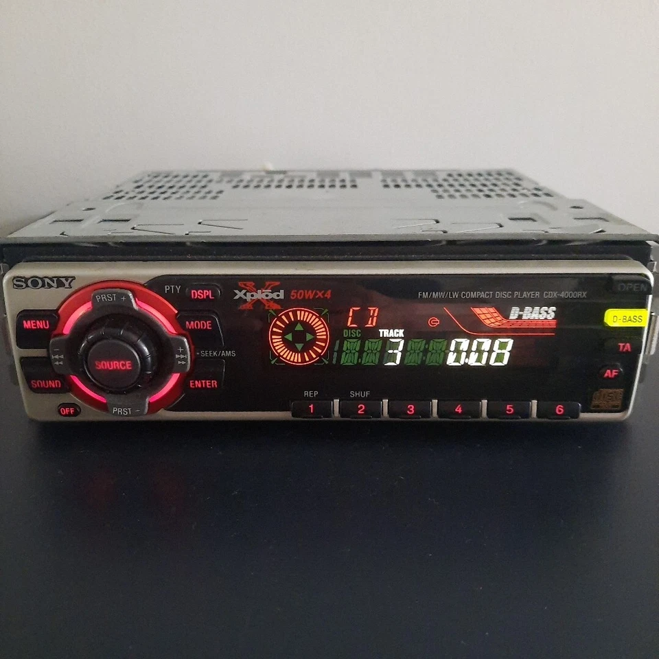 Autoradio Sony CDX-4000RX Xplod 50Wx4 Façade DétachableCD MP3 Vintage Youngtimer - Photo 2/4