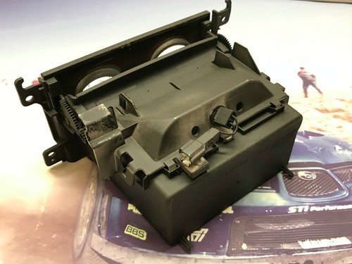 04 06 Scion Xa Dash Storage Tray Trim Dual Gauge Pod 52mm OCP - Picture 7 of 7