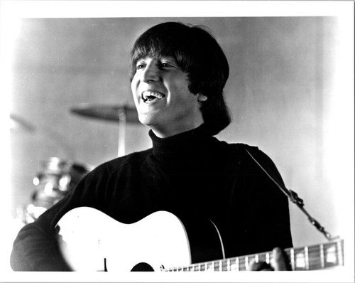 John Lennon vintage 8x10 photograph 