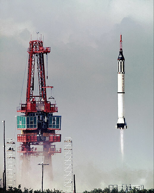 MERCURY-REDSTONE 3 ALAN SHEPARD FREEDOM 7 NASA 11x14 GLOSSY PHOTO
