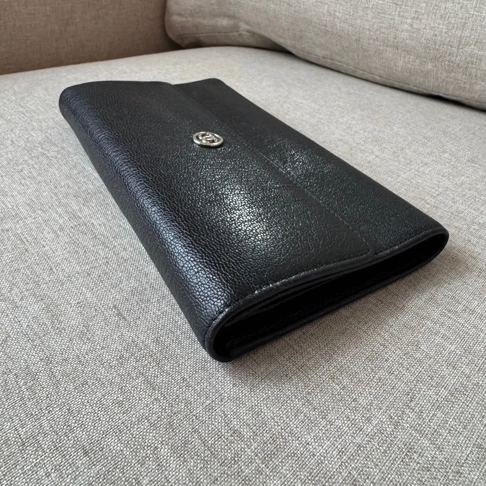 CHANEL Logo Leather Tri-fold Wallet Silver CC Snap Long Card Pouch Envelope - Image 4 of 4