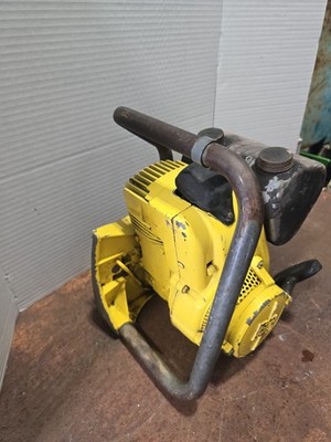 Vintage McCulloch Model 15 PRO-MAC Chainsaw 22