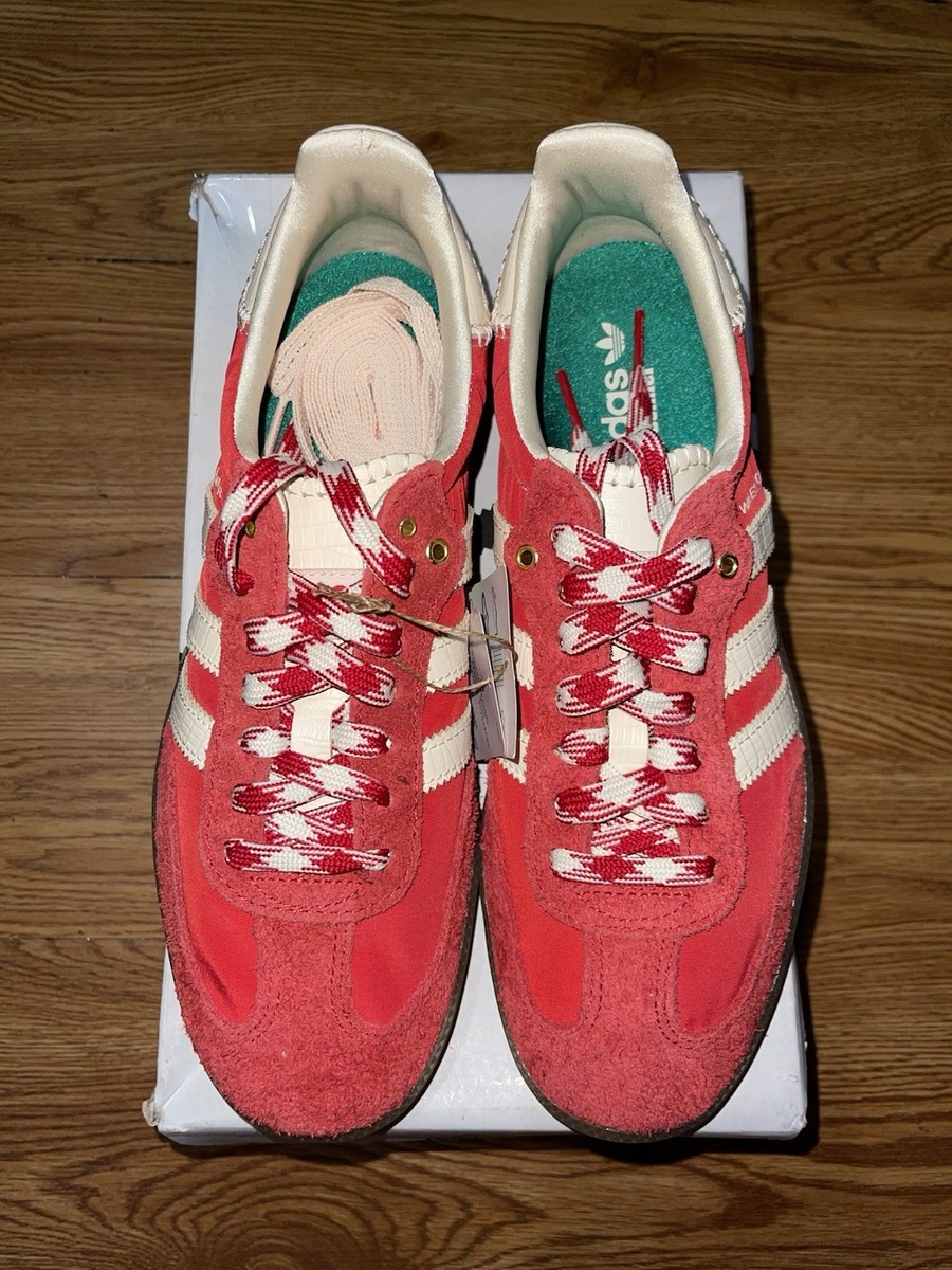 adidas gazelle silver green womens adidas x Wales Bonner MN Samba Suede (Fade Gold/Navy), 8 main image 0