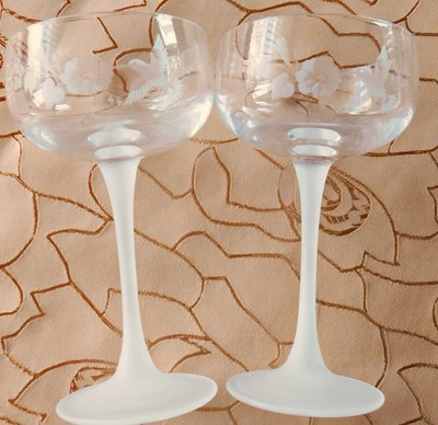 Kristallgläser Kolibri Hummingbird von Avon 2  Champagnergläser eismatt. glänz.