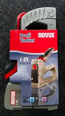 Novus J-25 Handtacker  mit langlebigem, besonders rückschlagarmem Gehäuse
