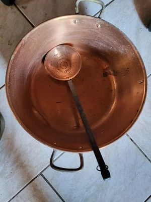 bassine confiture cuivre 1,660kg et poêle cuivre 1,106kg - Photo 1/3