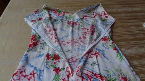 Villager Size L Women - Floral Hawaiian Tropical - Shift Dress - vneck - white - Picture 13 of 13