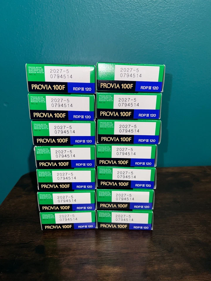 05/27 Fujifilm FUJI Provia 100F 120 Slide Reversal color Film 5 rolls - Image 3 of 3