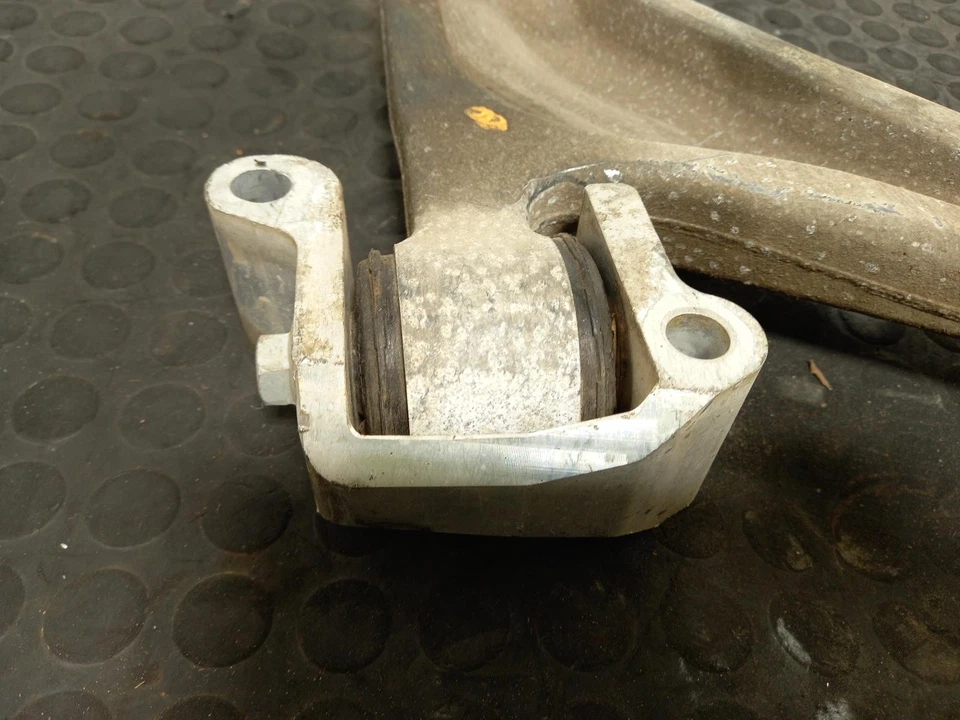 VOLVO XC90 Control Arm Lower O/S 2015-2025 2.0L Petrol B420T RDE2 MHEV Front RH - Image 4 of 4