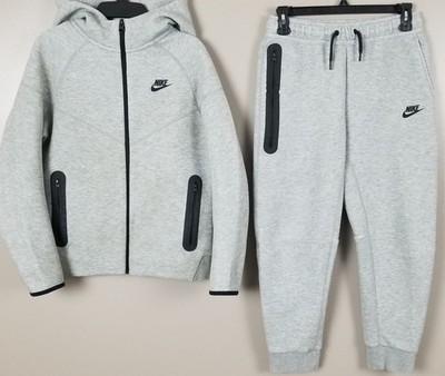 NIKE TECH FLEECE BOYS SWEATSUIT HOODIE + PANTS OUTFIT GREY BLACK (SIZE LARGE)