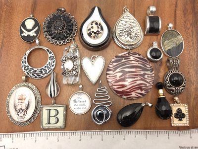 #ad Vintage Now 20 Piece Black And White Tone Pendants Craft Wear Jewelry Lot #7 $29.99