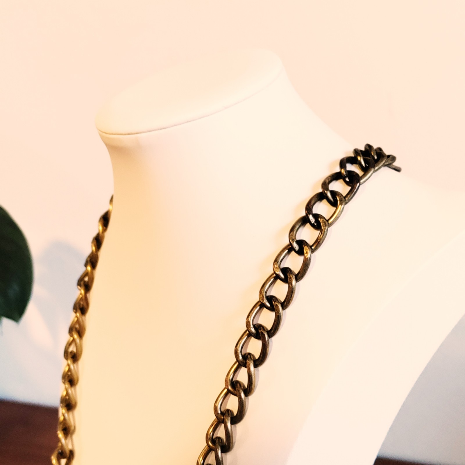 BaubleBar Multicolor Statement Cluster Necklace –… - image 9