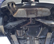 VW Golf 6 5K Auspuff hinten Endschalldämpfer Benziner MItteltopf Mitte 1,4 CAXA