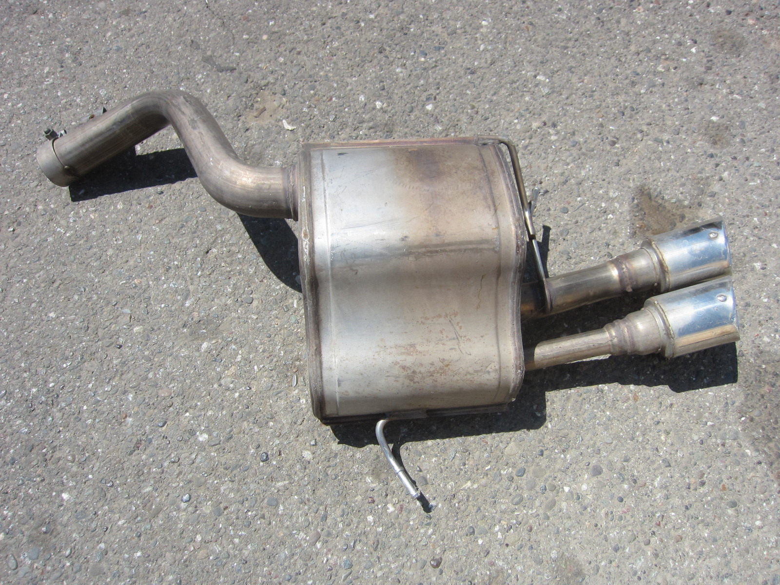 Maserati Quattroporte RH Rear Exhaust Muffler - P/N 253511