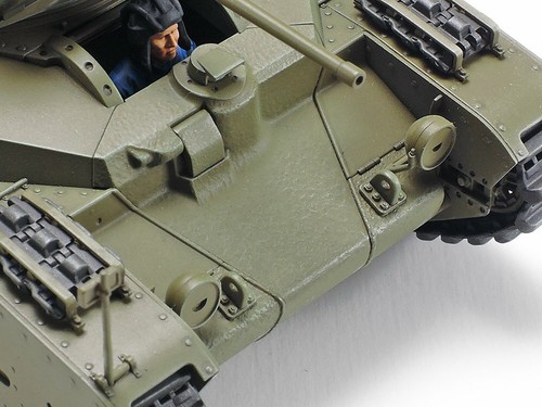 Tamiya TA-35355 1/35 Infantry Tank Matilda Mk.III/IV "Red Army" - Picture 10 of 12