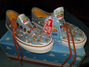 boys character vans