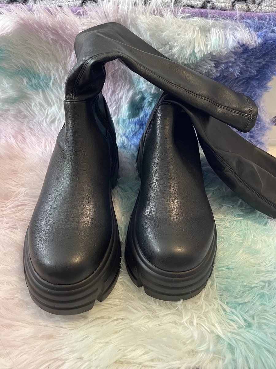 Woman s Boots Steve Madden Tero Boot Size 8